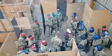 Aktywna integracja i odrobina adrenaliny – wycieczka klasy 3b i 3mb