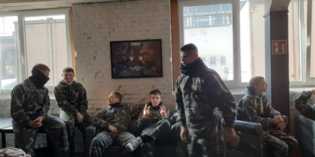 Powiększ grafikę: aktywna-integracja-i-odrobina-adrenaliny-wycieczka-klasy-3b-i-3mb-648970.jpg