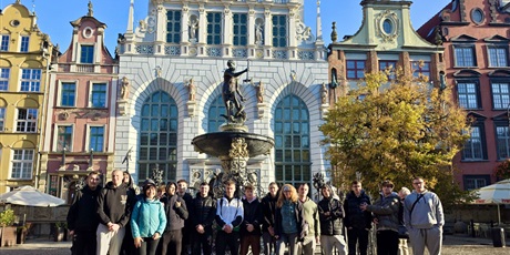 Powiększ grafikę: aktywna-integracja-i-odrobina-adrenaliny-wycieczka-klasy-3b-i-3mb-648980.jpg