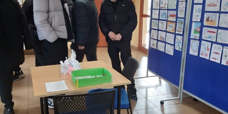 Powiększ grafikę: miedzynarodowy-miesiac-bibliotek-szkolnych-2025-wyniki-konkursow-660590.jpg