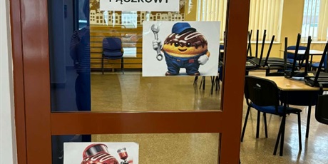 Powiększ grafikę: tlusty-czwartek-w-samochodowce-673795.jpg