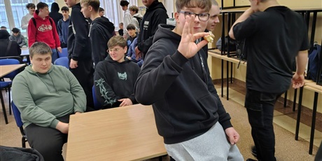 Powiększ grafikę: tlusty-czwartek-w-samochodowce-673802.jpg