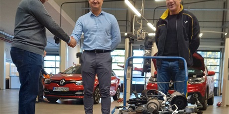 Współpraca z Renault Zdunek